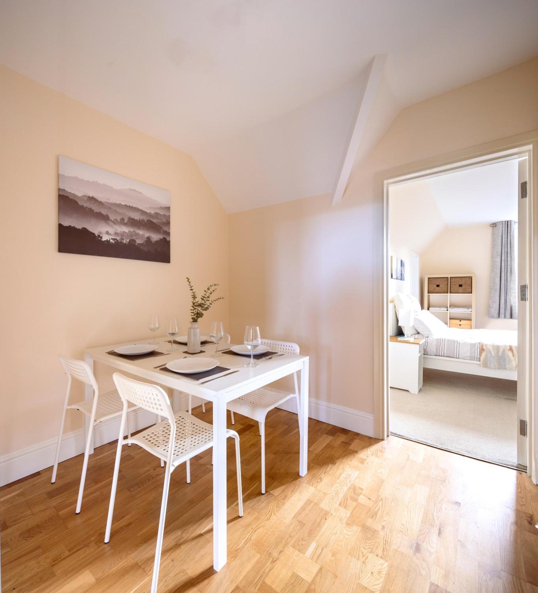Appartement Guildford Station With Parking Extérieur photo
